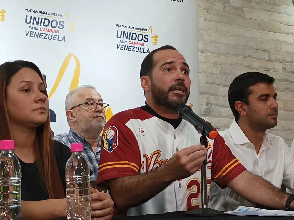 Edinson Ferrer. miembro de la Plataforma Unitaria de Venezuela. 