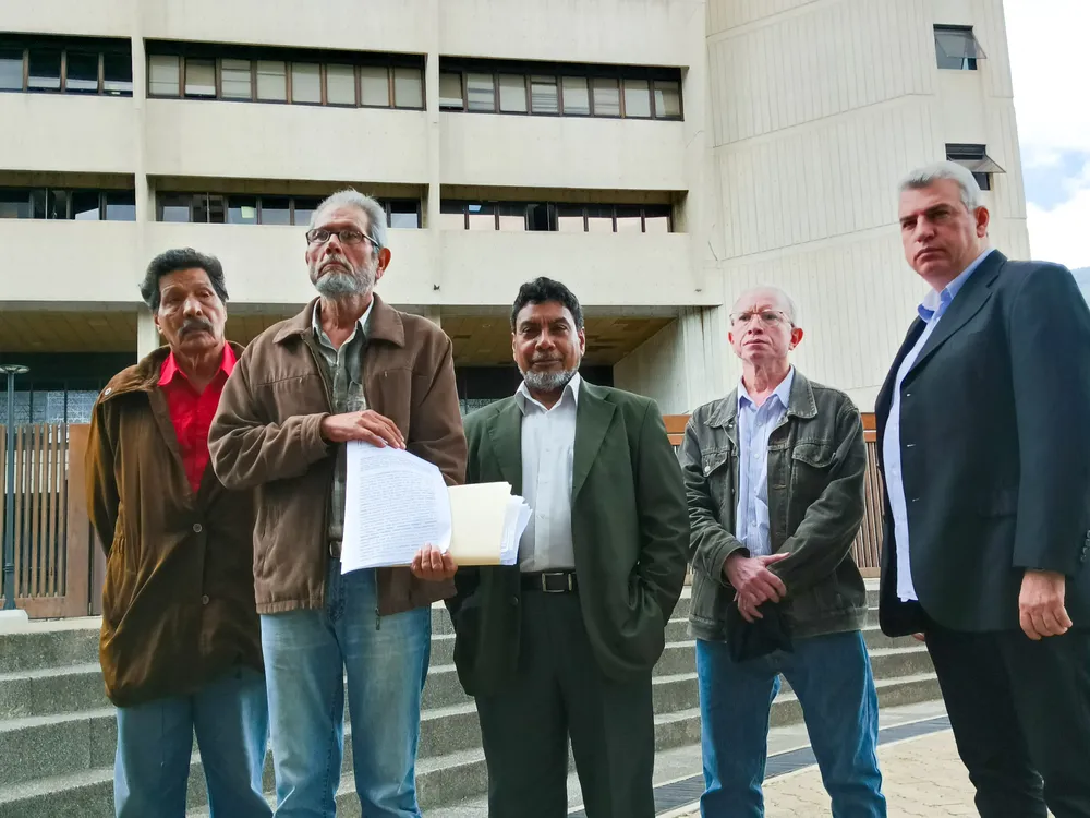 Miembros del Buro Político del PCV, en el Tribunal Supremo de Justicia / Foto: José Mireles Alcalá - ElMartilloVen 