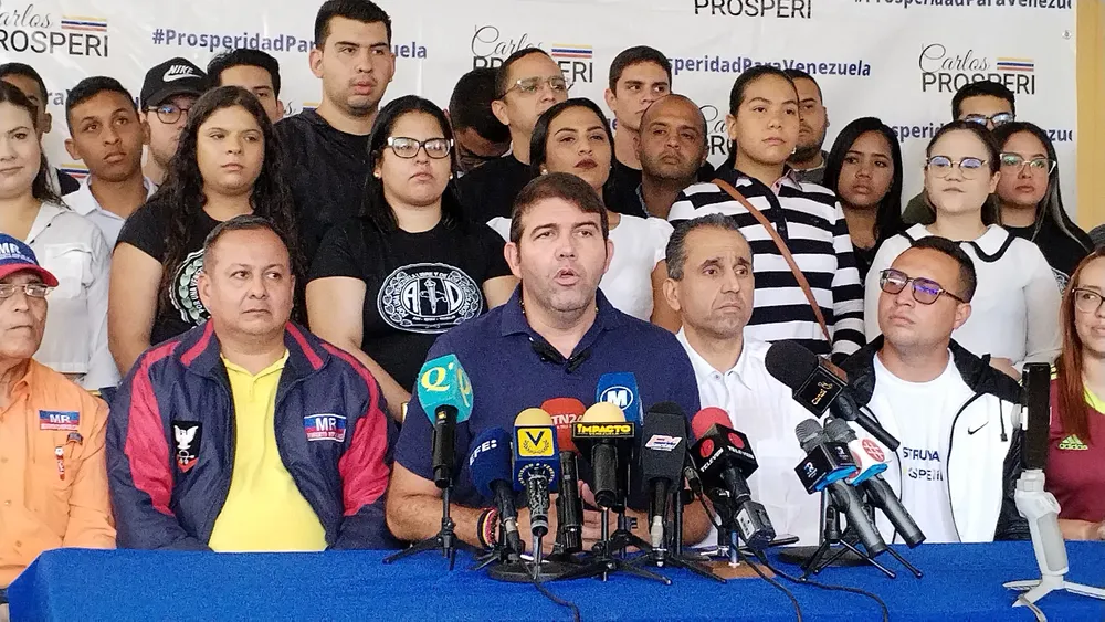 Carlos Prosperi, candidato presidencial de Acción Democrática en Resistencia. 