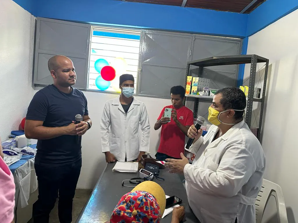 Reyner Pulido, alcalde del municipio Independencia,Reinauguran Ambulatorio “Simón Bolívar” en Santa Teresa del Tuy.