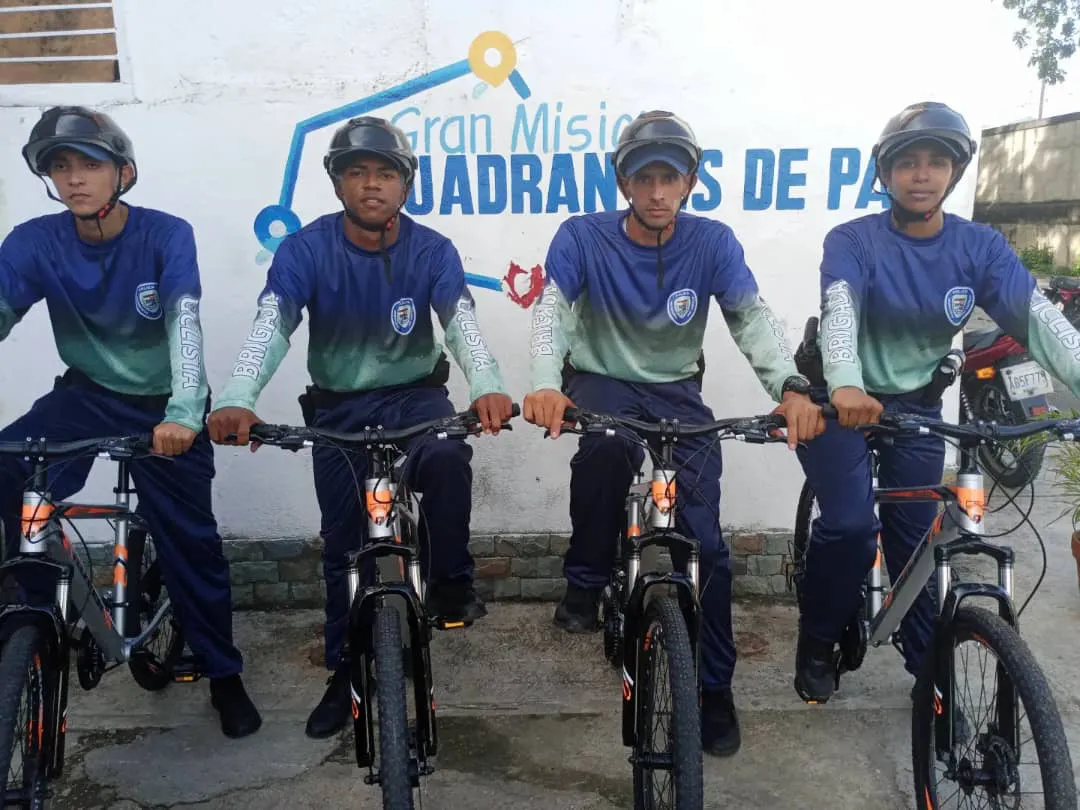 Reconocen la labor de  efectivos policiales de Paz Castillo. 