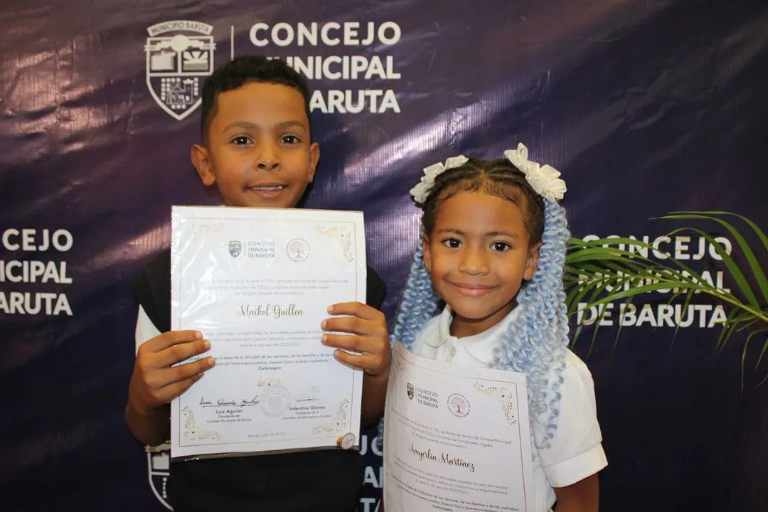Concejo Municipal de Baruta reconoció a más de mil alumnos por su mérito académico / Foto: Prensa Concejo Baruta Concejo Municipal de Baruta reconoció a más de mil alumnos por su mérito académico / Foto: Prensa Concejo Baruta