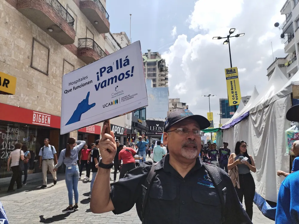 Sociedad Civil realiza caminata para incentivar a los caraqueños al voto en la Primaria