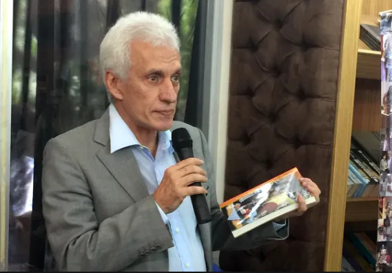 Fernando Martínez Mottola, exministro de Transporte y Comunicaciones durante el segundo gobierno de CAP.