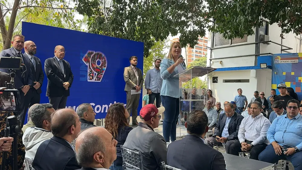 Acto Aniversaio partido UNT