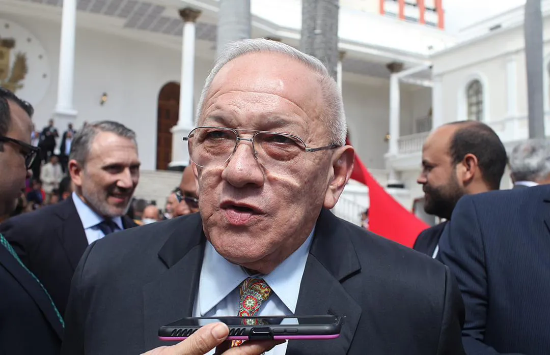 Bernabé Gutiérrez, secretario general del partido Acción Democrática.