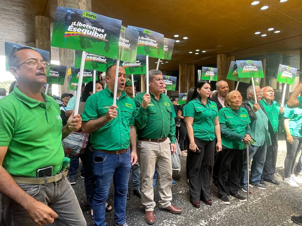 Copei realizó su adhesión para el Referendum Consultivo.