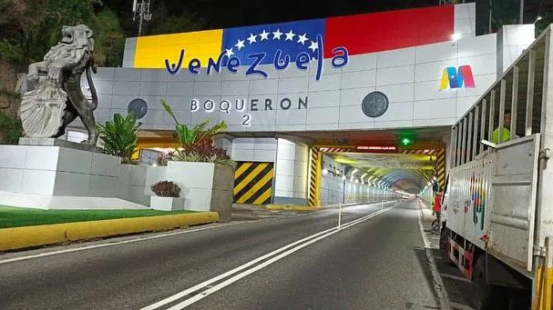 Túneles de Boqueron, en la Autopista Caracas - La Guaira.