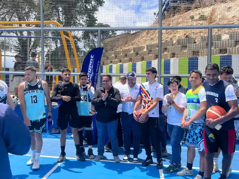Fue entregado el primer polideportivo integral en el sector “El Calvario” del municipio El Hatillo