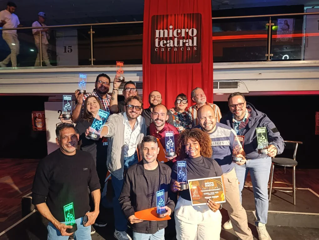 Microteatral Caracas celebró los premios de su temporada 20 con grandes sorpresas