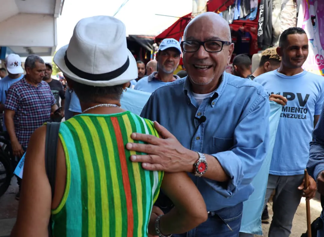 Andrés Caleca, candidato presidencial opositor. 