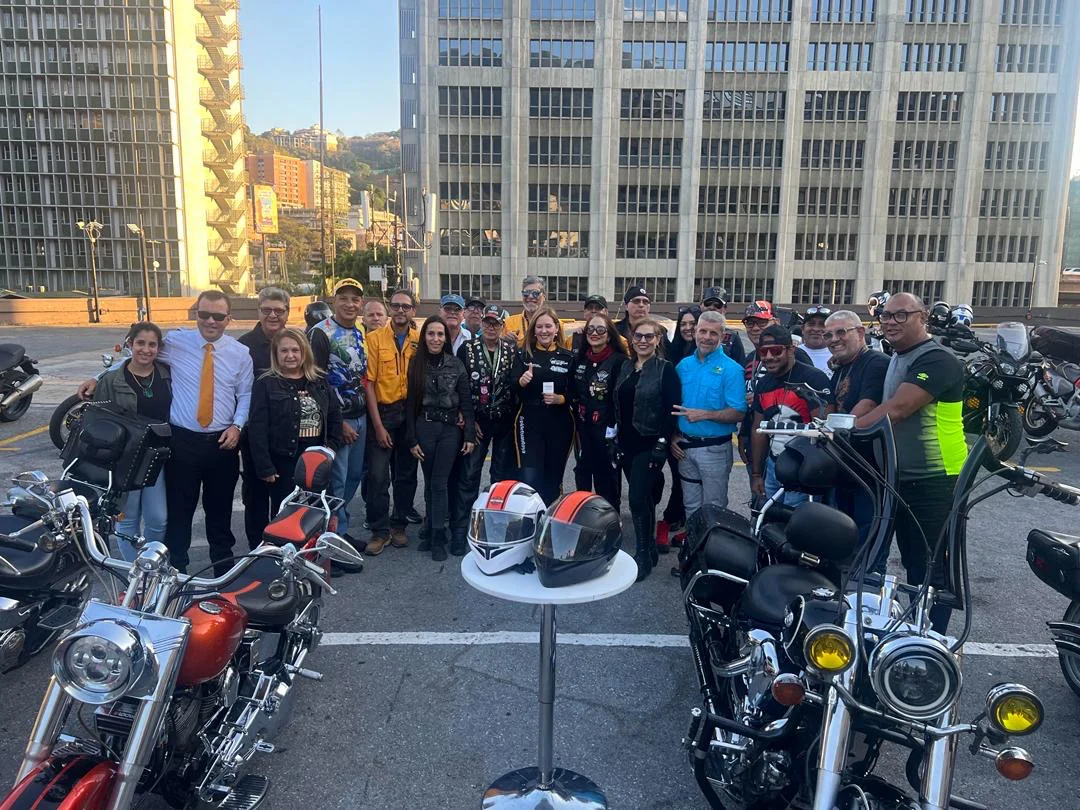 33dea8d4-7d99-4a31-af8d-9b6d40edc2b0