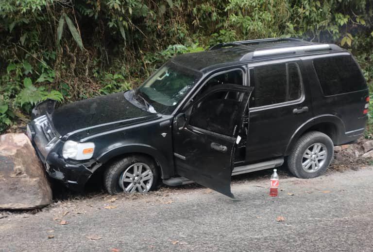 Camioneta de la caravana de María Corina Machado sufrió un accidente: La candidata no viajaba en ese auto
