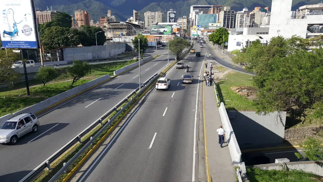 Av. Andrés Galarraga, municipio Chacao.