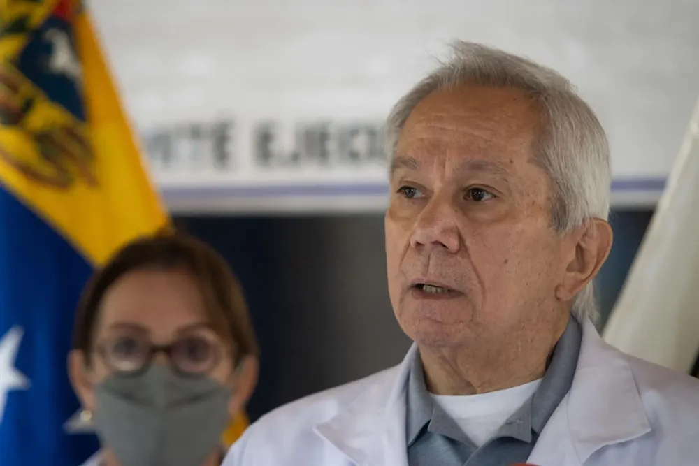 Douglas León Natera, presidente de la Federación Médica Venezolana