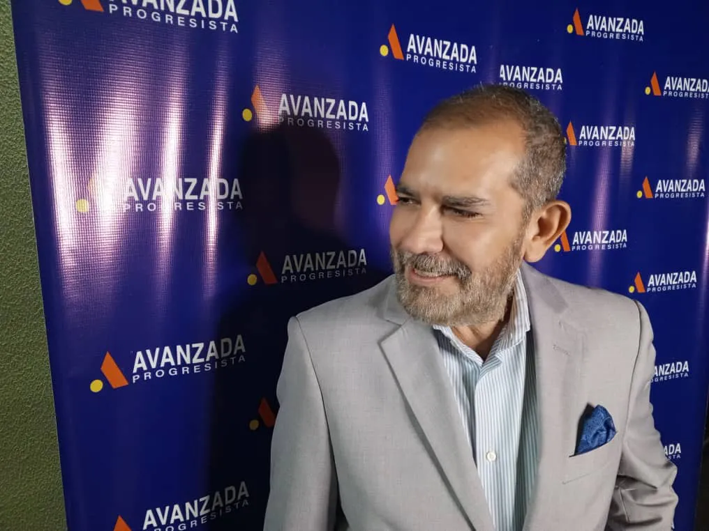 Johel Orta Moros, analista político 