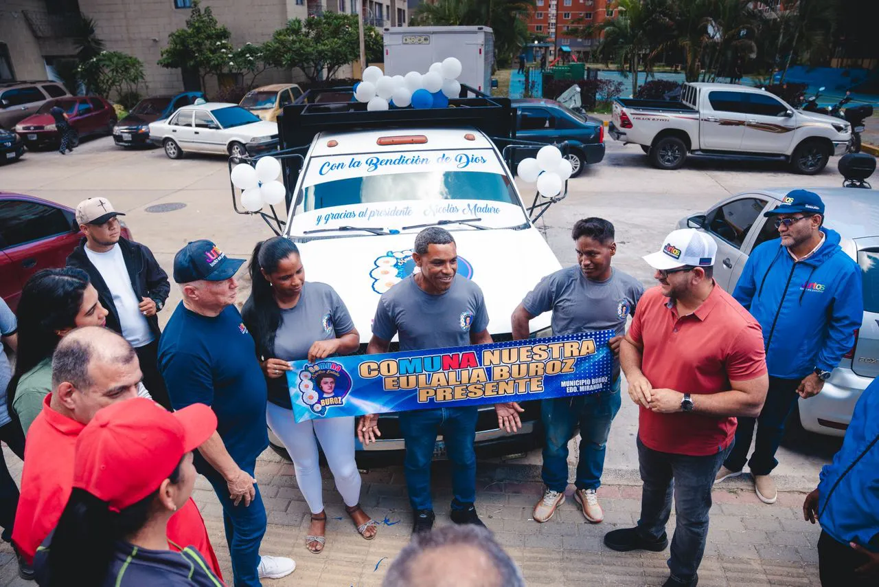 Walter Gavidia, presidente de esta corporación encabezó una asamblea con comuneros de estos estados centrales en Fuerte Tiuna