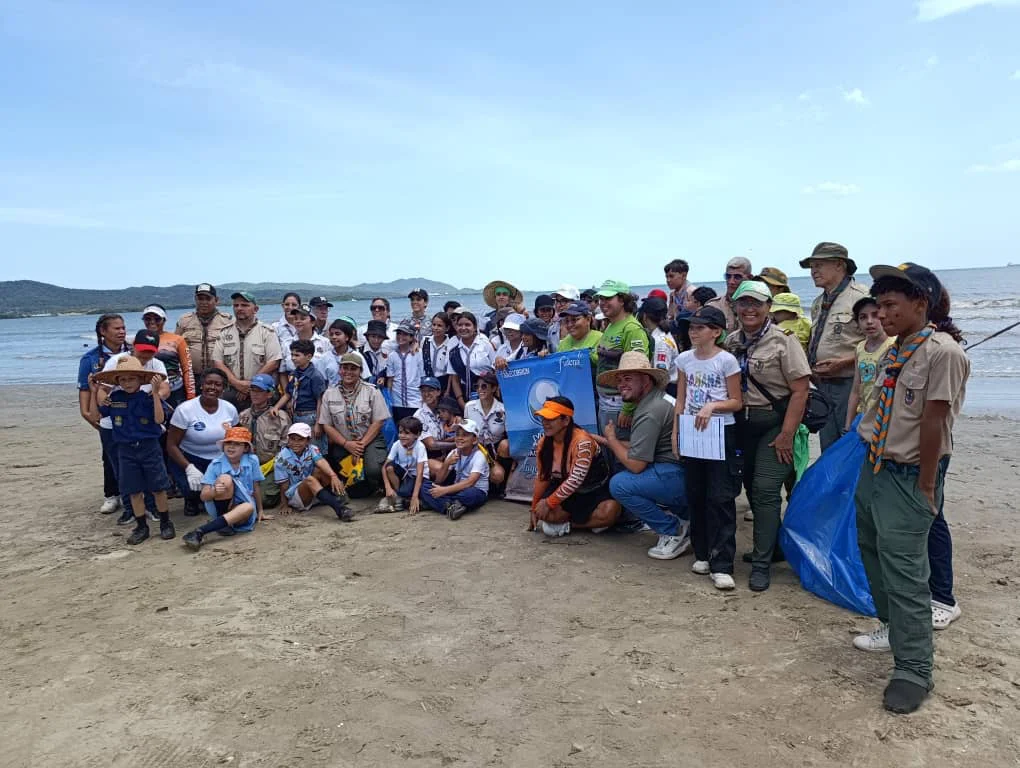 Más de ocho toneladas de residuos se recolectaron en el Día Mundial de las Playas en las costas de Miranda