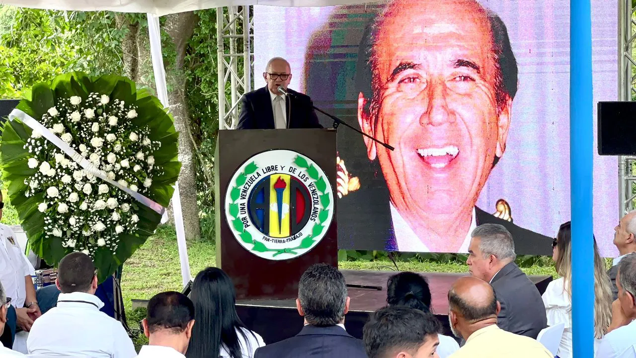 Bernabé Gutiérrez, secretario general del partido Acción Democrática.