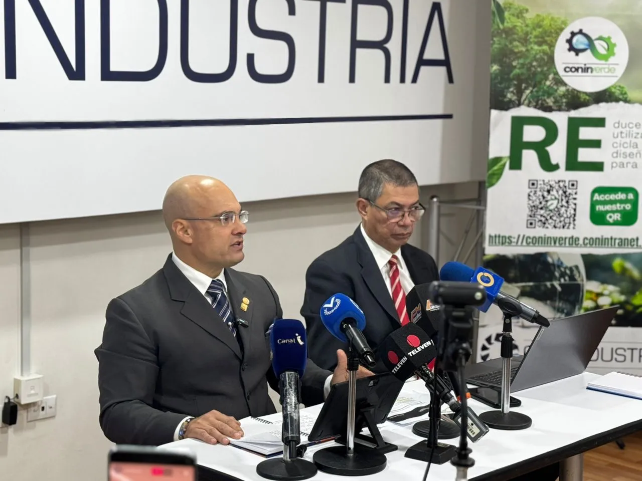 Rueda de prensa de Conindustria