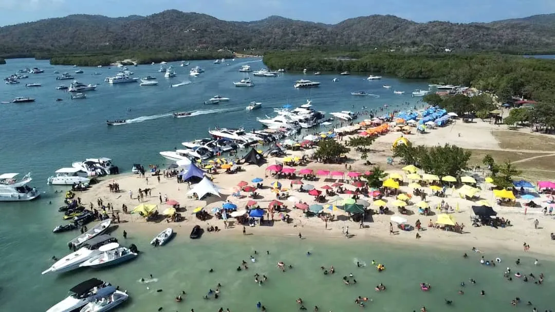 Playas del Municipio Brión, estado Miranda.