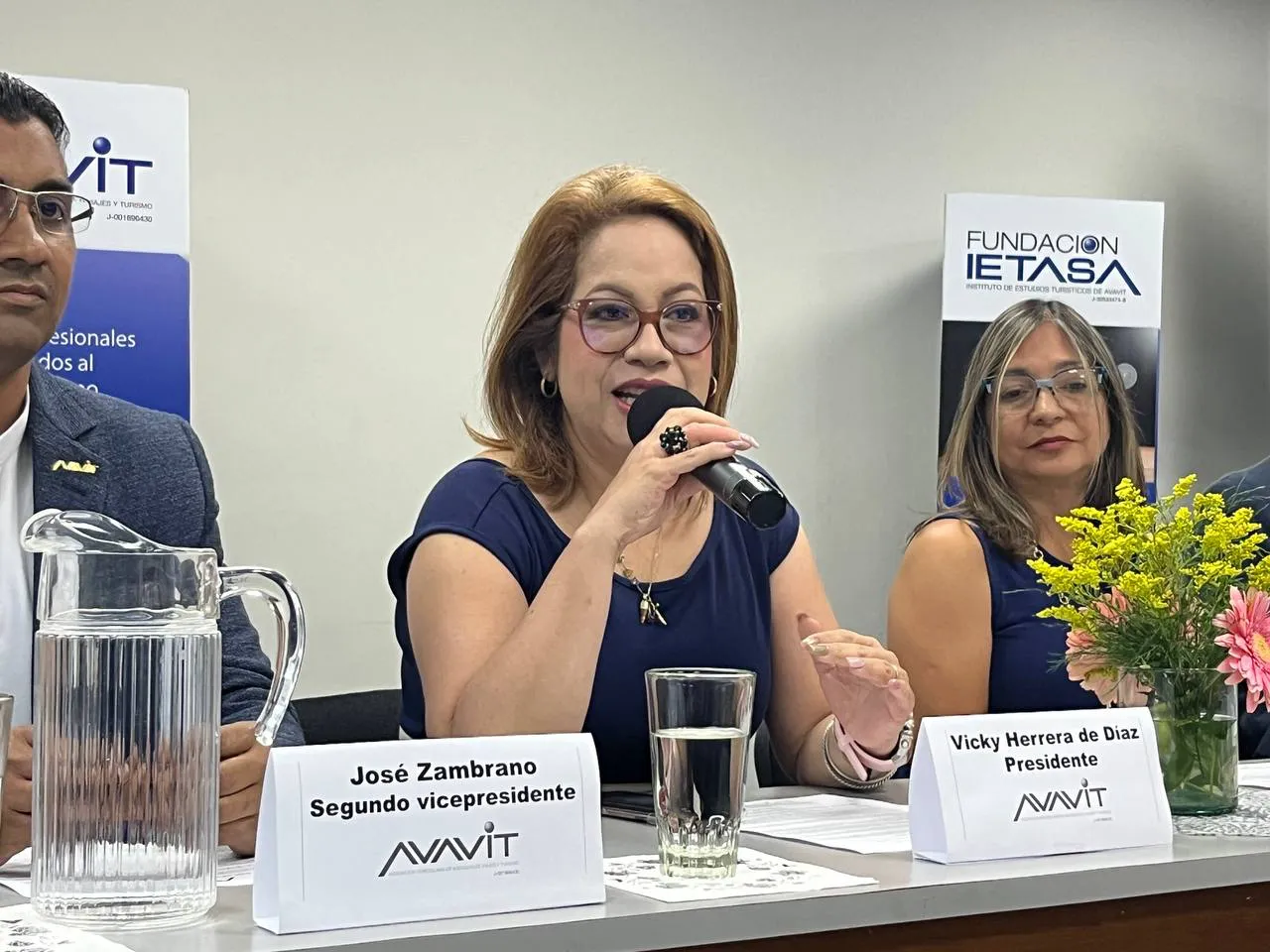 Vicky Herrera Díaz, presidenta de vavit.