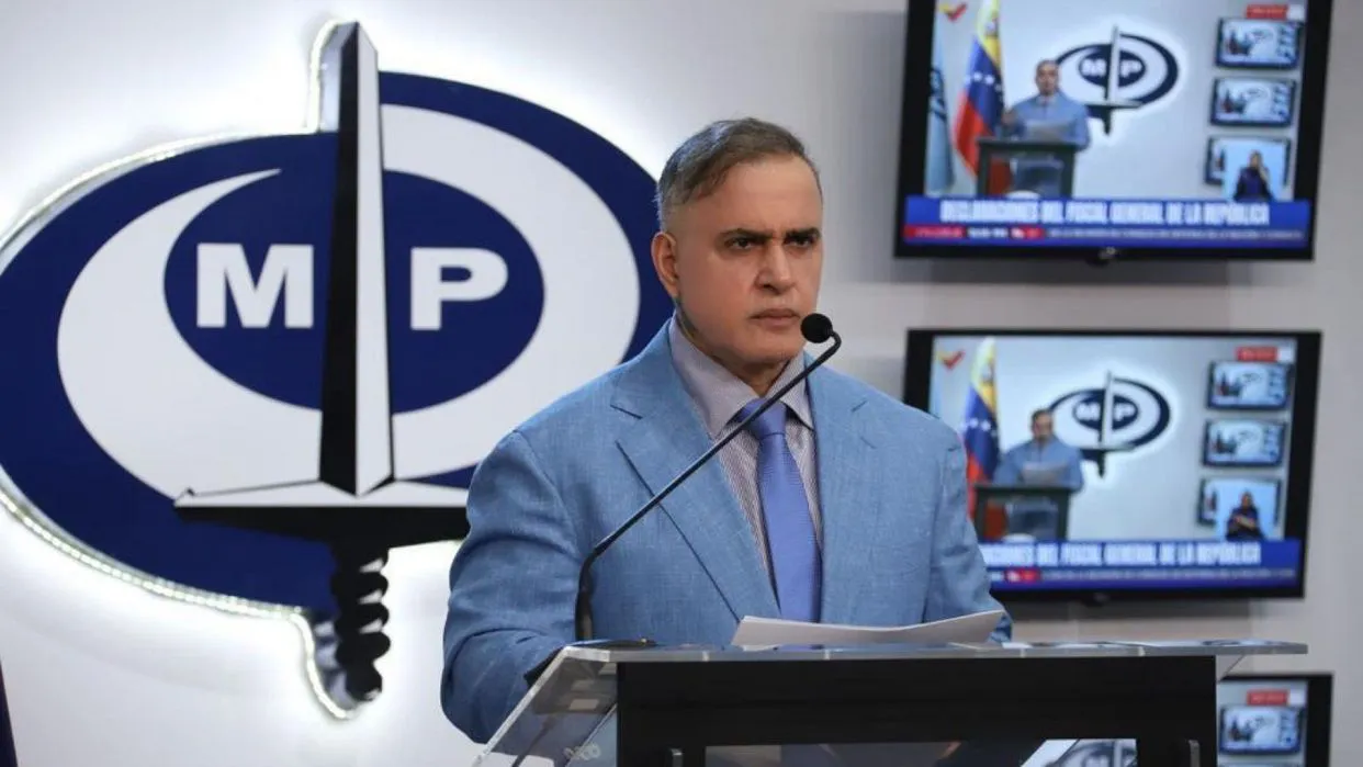 Fiscal Tarek William Saab en rueda de prensa 