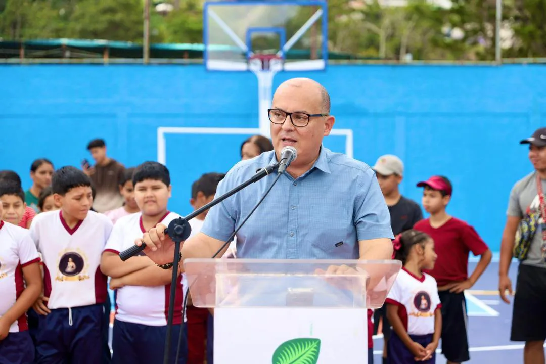 Claudio Ripa, director del despacho de la alcaldía de Baruta.
