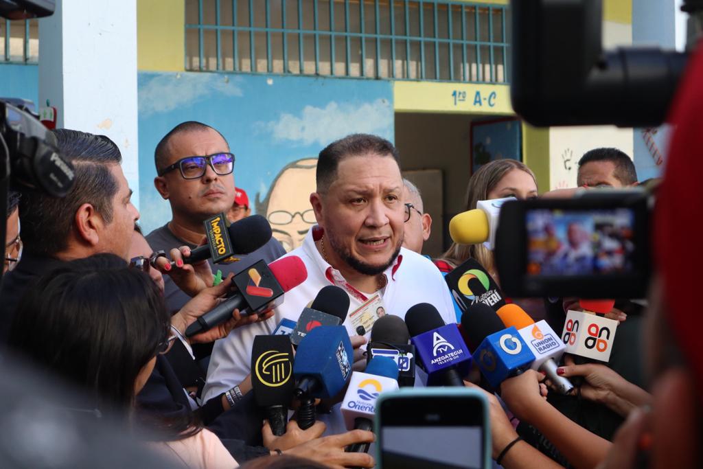 José Brito, dipitado a la Asamblea Nacional.