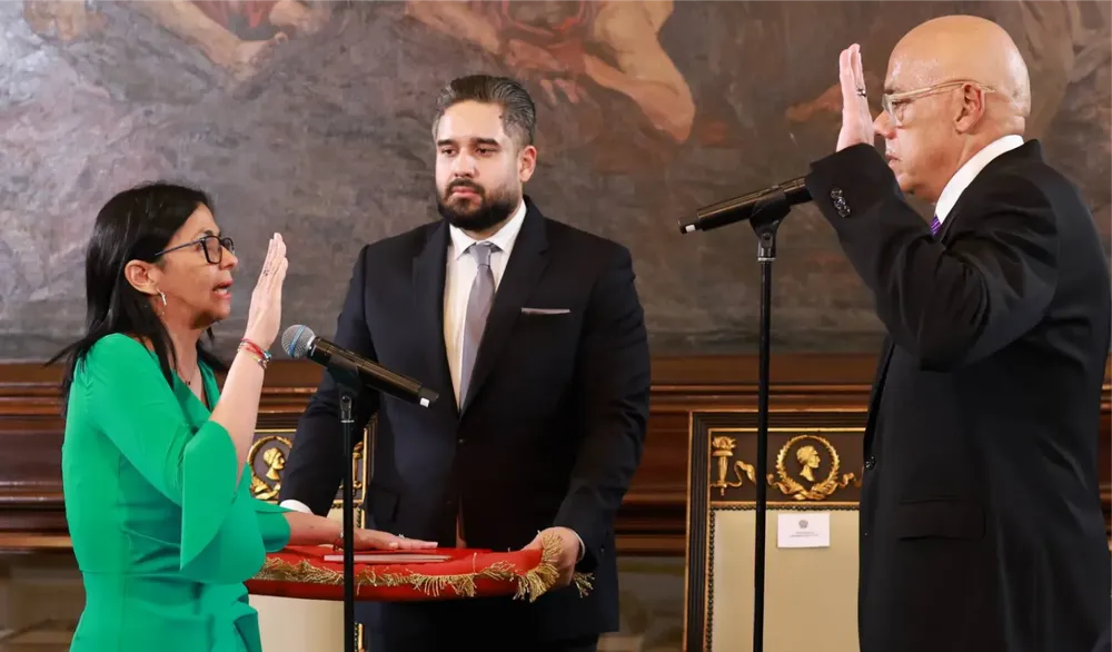 Delcy Rodríguez, juramentada como presidenta de Venezuela. Foto: Prensa Presidencial.