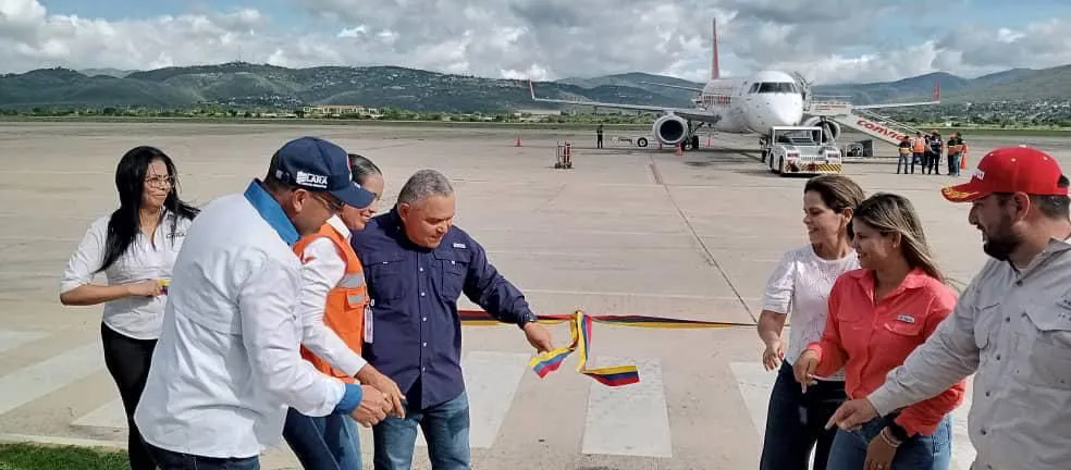 Conviasa proyecta movilizar más de mil 600 viajeros entre Caracas y Barquisimeto.