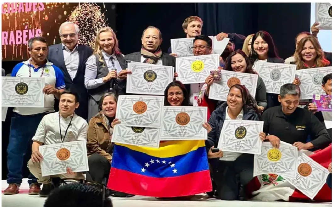 Cuatro-premios-recibe-Venezuela-en-el-Salon-del-Chocolate-de-Paris