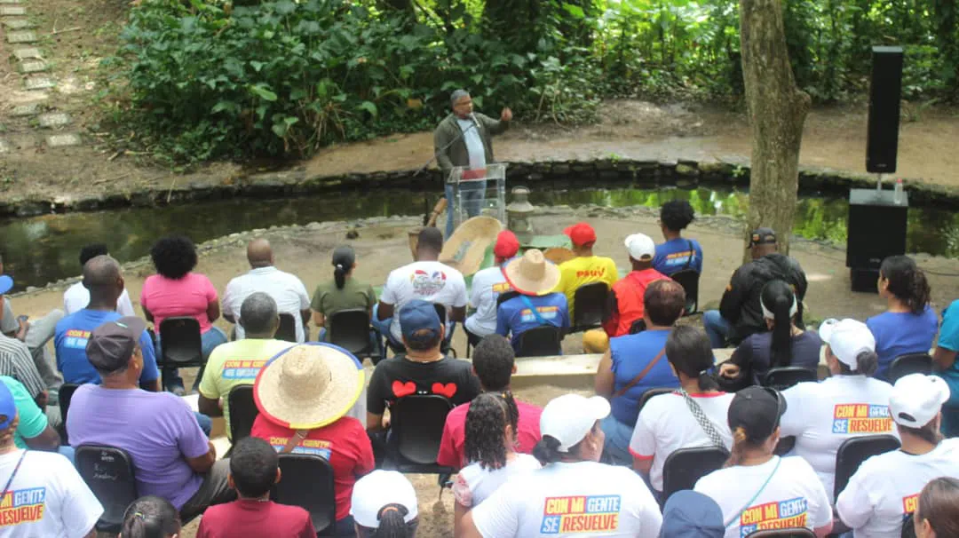 Johan Castro Palacios, alcalde de municipio Eulalia Buroz.