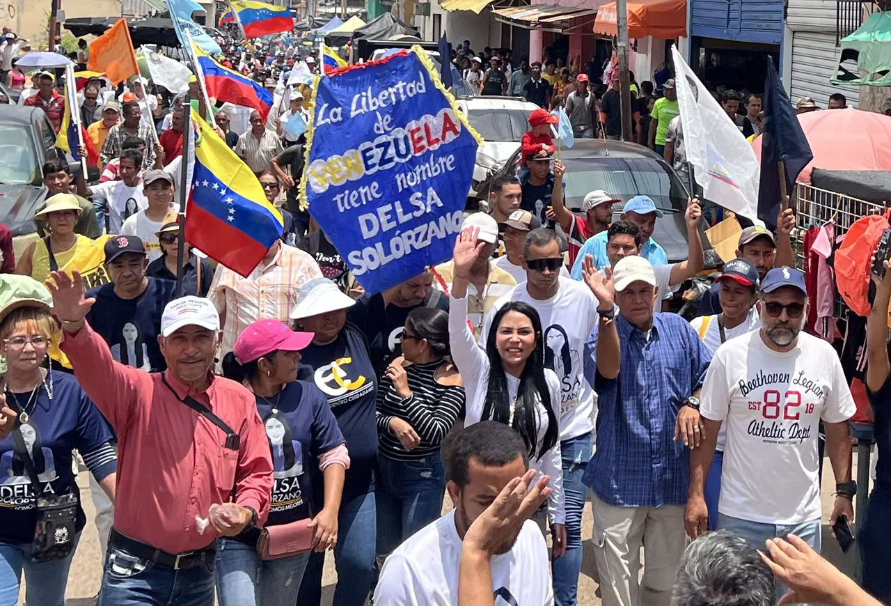 Delsa Solórzano, candidata presidencial a la elección primaria.
