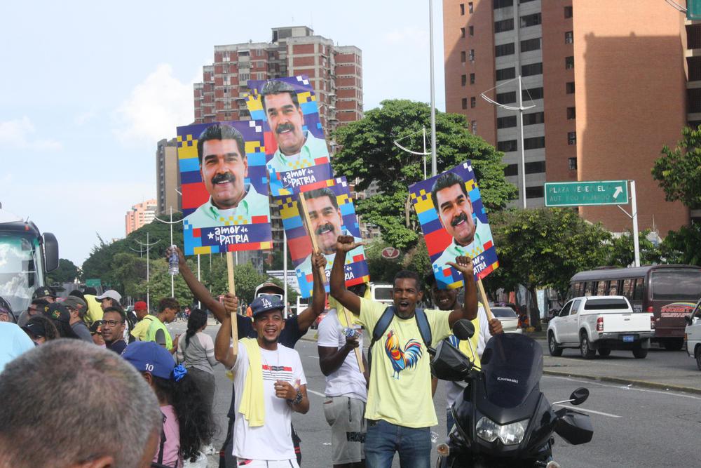 Chavismo marcha en apoyo a Nicolás Maduro, en Caracas. Foto: José Mireles Alcalá / ElMartilloVen.