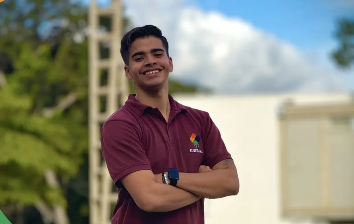 Simón Bolívar, estudiante detenido 