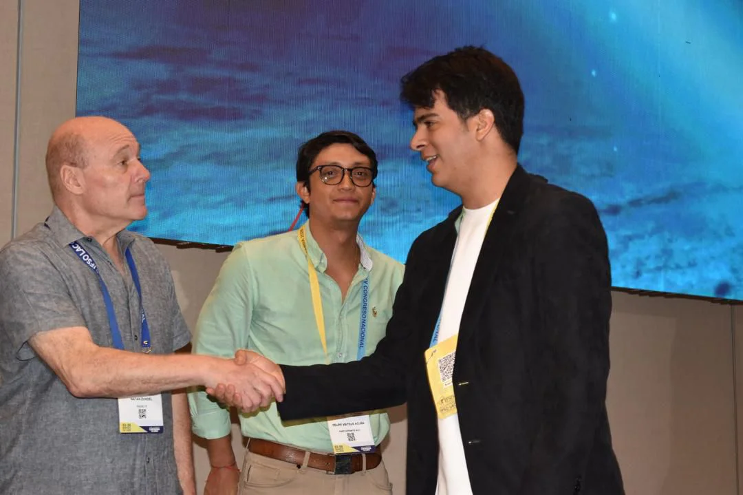 Cirujano venezolano Ronnie Villasmil obtiene el Premio Natan Zundel en Colombia