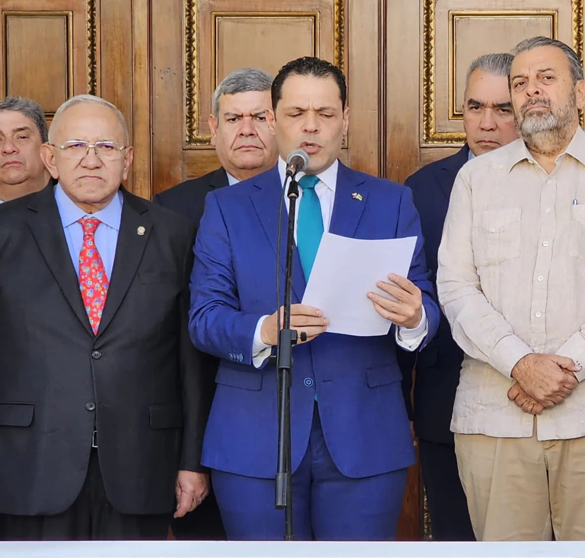 Bloque parlamentario opositor