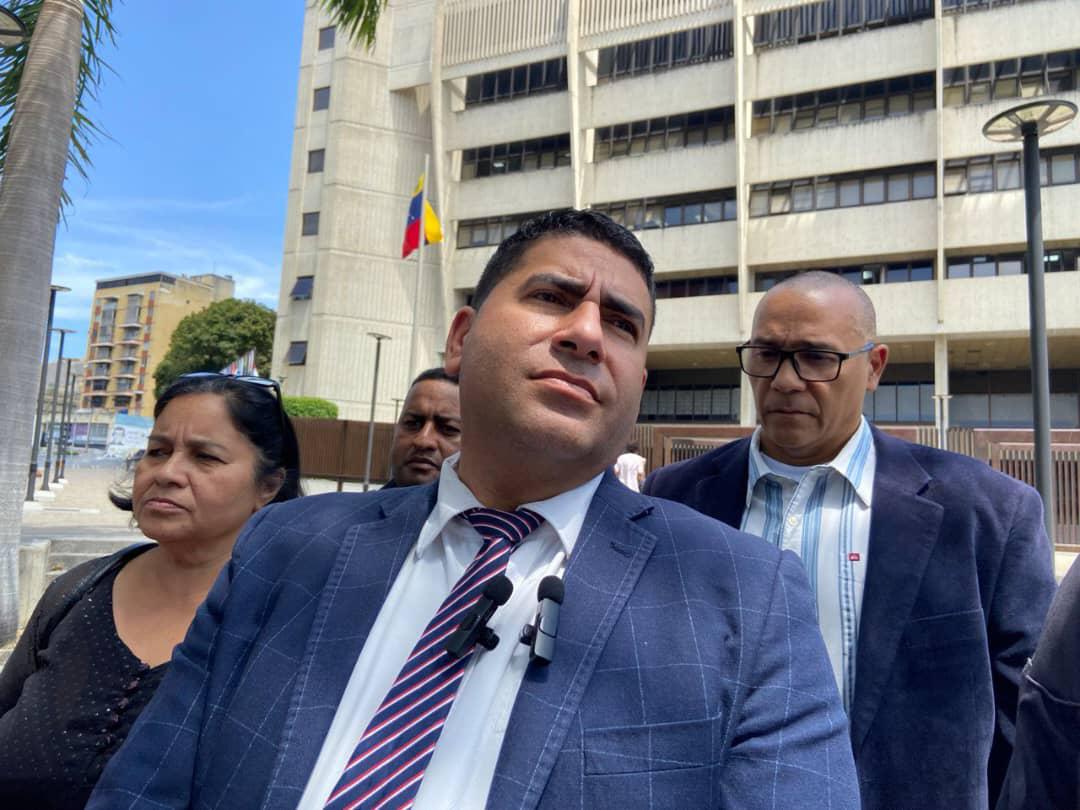 Luis Ratti, precandidato presidencial.