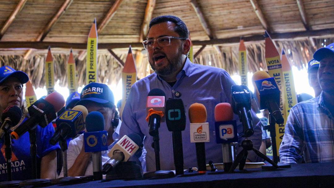 Antonio Ecarri, candidato presidencial del partido Alianza del Lápiz.