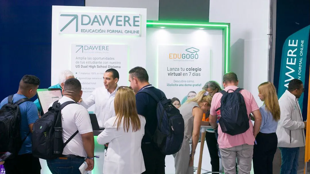 Colegio Dawere celebra diez años transformando la educación virtual en América Latina