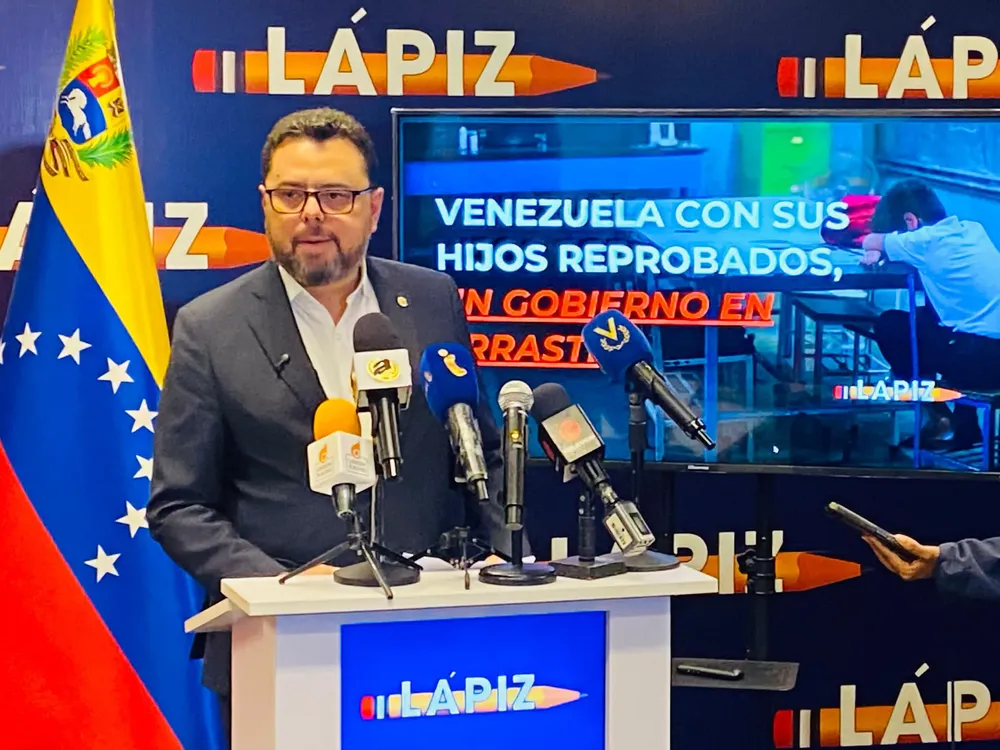 Antonio Ecarri, jefe nacional del movimiento político Alianza del Lápiz
