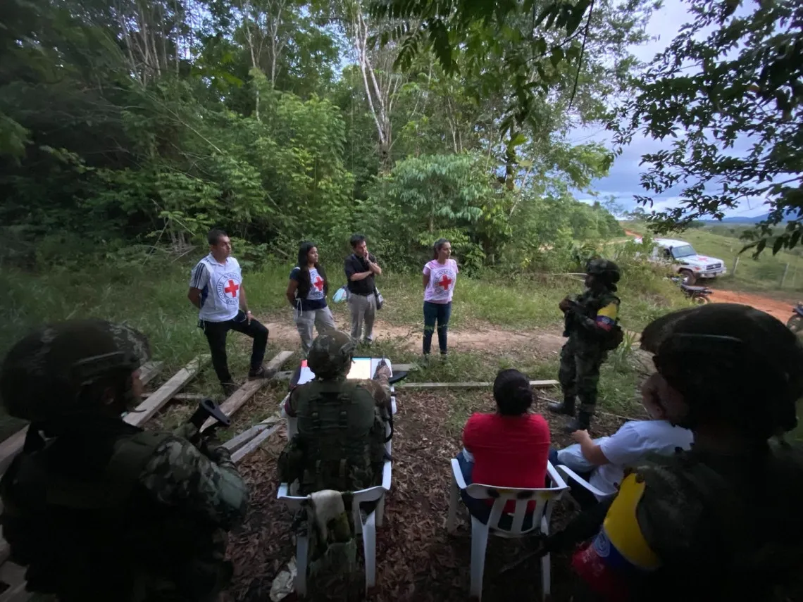 Las disidencias de la FARC liberan a dos personas retenidas en el Magdalena Medio - Foto: Cruz Roja CICR.