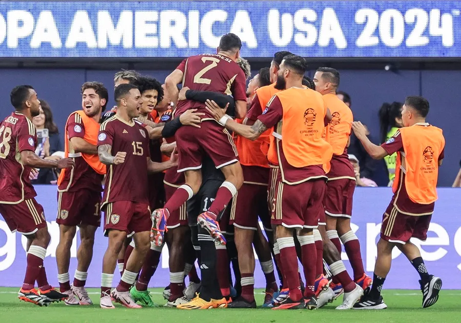 Venezuela celebra el gol de Salomón Rondón en la Copa América. CENA EFE/EPA/ALLISON