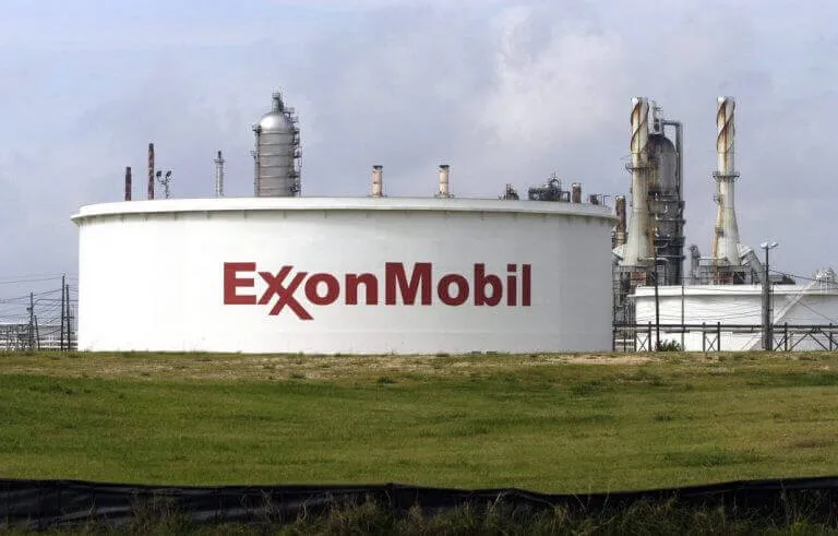 Exxon Mobil comienza a extraer petróleo en el tercer campo de mayor producción en Guyana.
