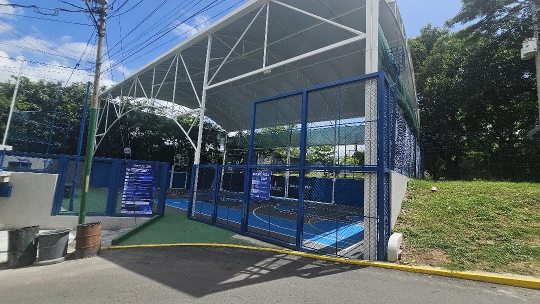 Alcaldía de Chacao entregó Cancha “San José” 
