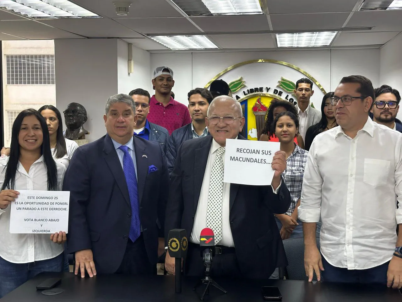 Bernabé Gutiérrez, secretario general del partido Acción Democrática.