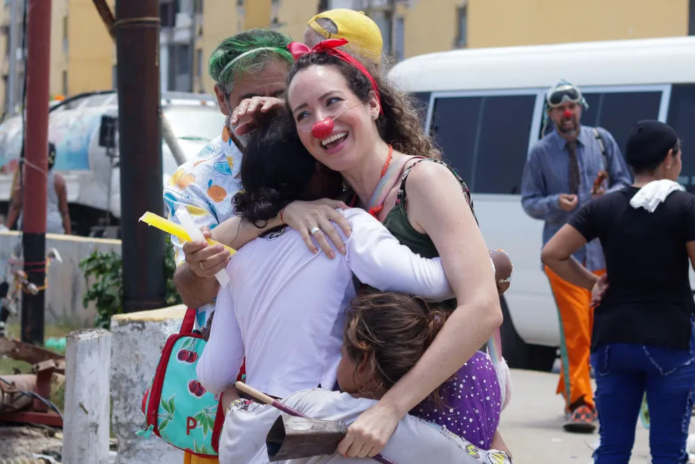 Organización Venezuela Te Ayuda Foundation realiza jornada para atender niños en La Guaira. Foto: Mario Flores - ElMartilloVen