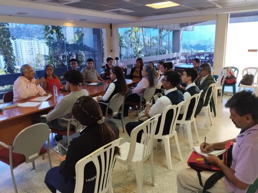 Asociación Venezolana de Jurista.