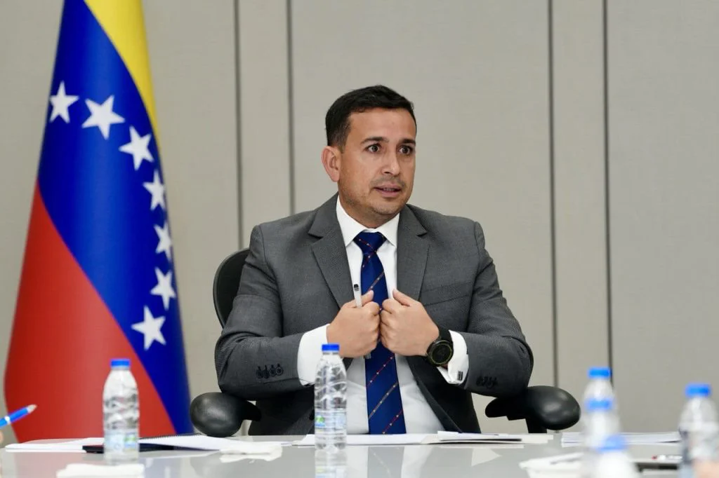 Johann Álvarez nuevo ministro de Comercio Exterior de Venezuela.